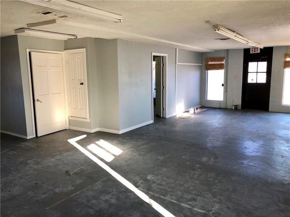 105 S State Highway 342, Red Oak, TX 75154